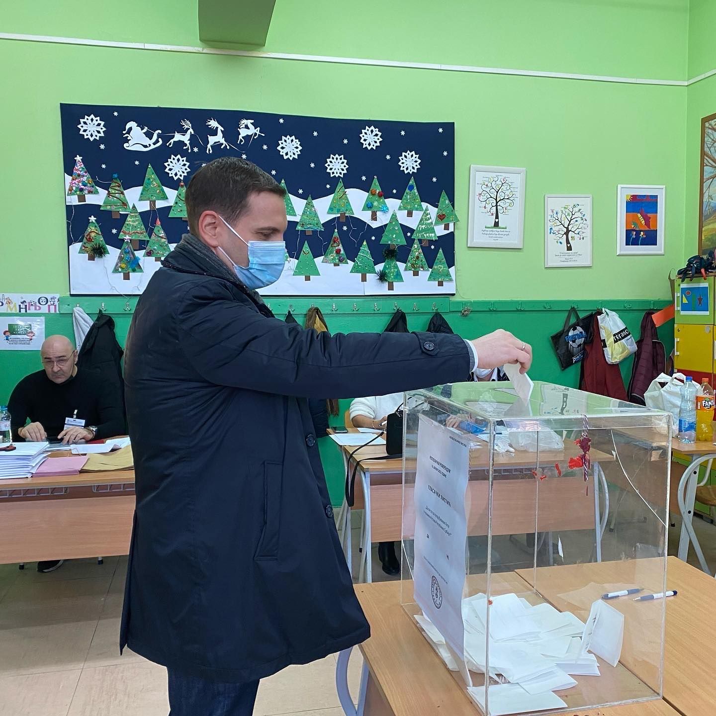 Милош Јовановић гласао на референдуму!